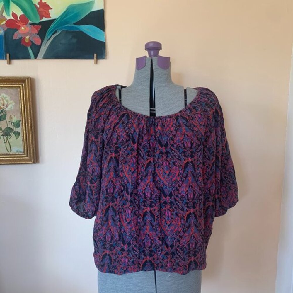 Joie XS Peasant Blouse Top Ikat Print Red Blue 3/4 Sleeve Scoop Neck